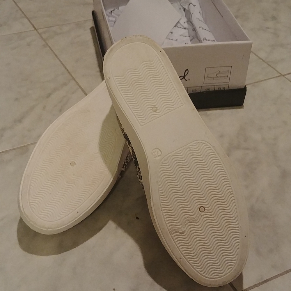 Qupid new in box 7 1/2 - Picture 3 of 4